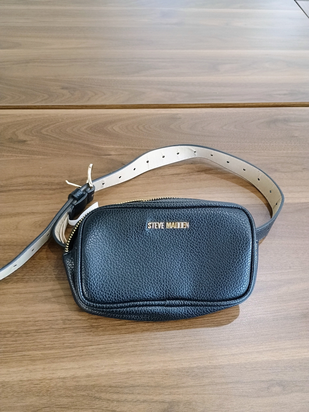 Steve Madden Pebbled Faux Leather Belt Bag Black & White